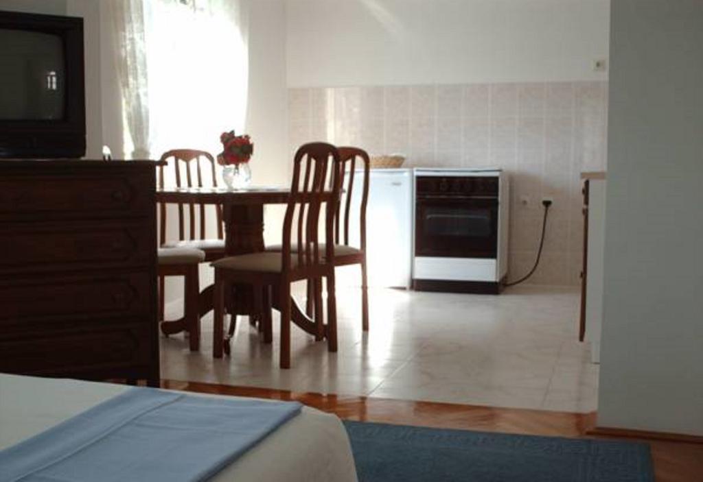 Apartment Ruzica Krstic ヘルツェグ・ノヴィ 部屋 写真