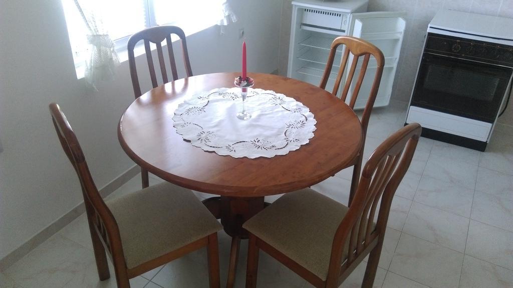 Apartment Ruzica Krstic ヘルツェグ・ノヴィ エクステリア 写真