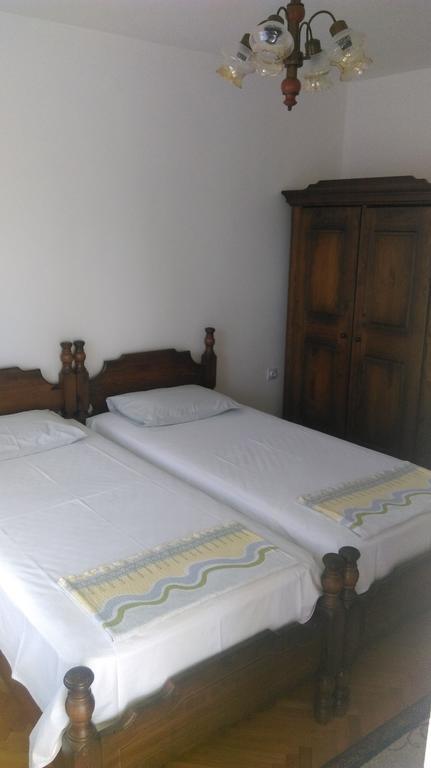 Apartment Ruzica Krstic ヘルツェグ・ノヴィ エクステリア 写真